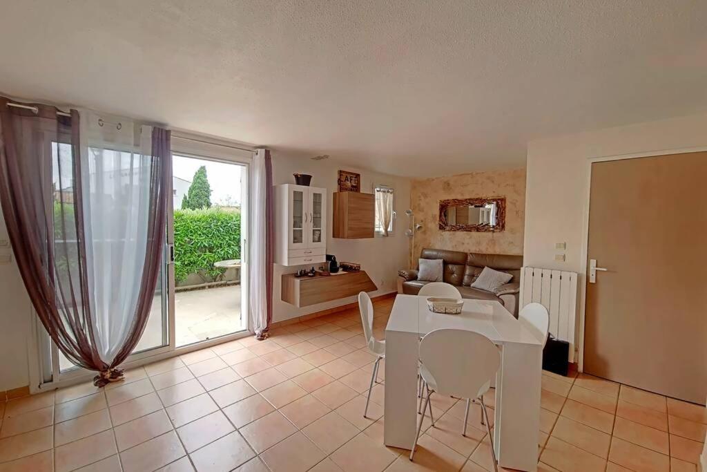 Ref Ls54 : Maison 4 Pers Mas Des Manadiers K1 Сент-Мари-де-ла-Мер Экстерьер фото